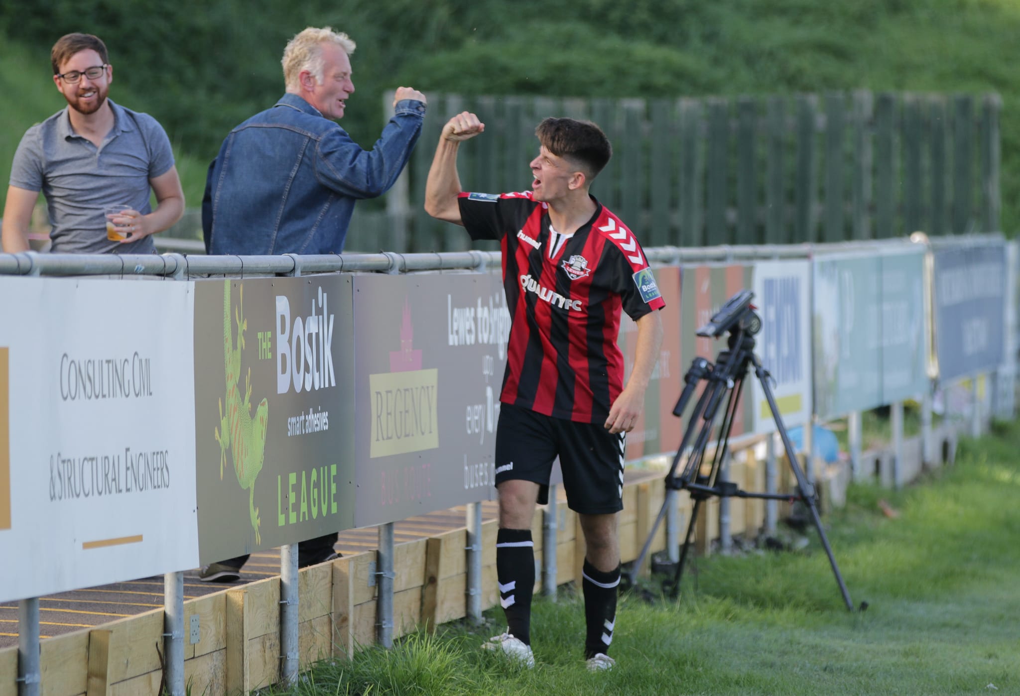 Honours even at The Pan against Sittingbourne