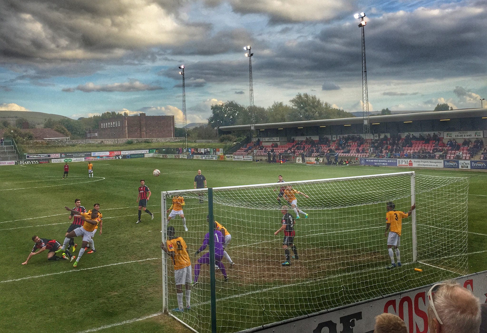 Cray Wanderers Preview