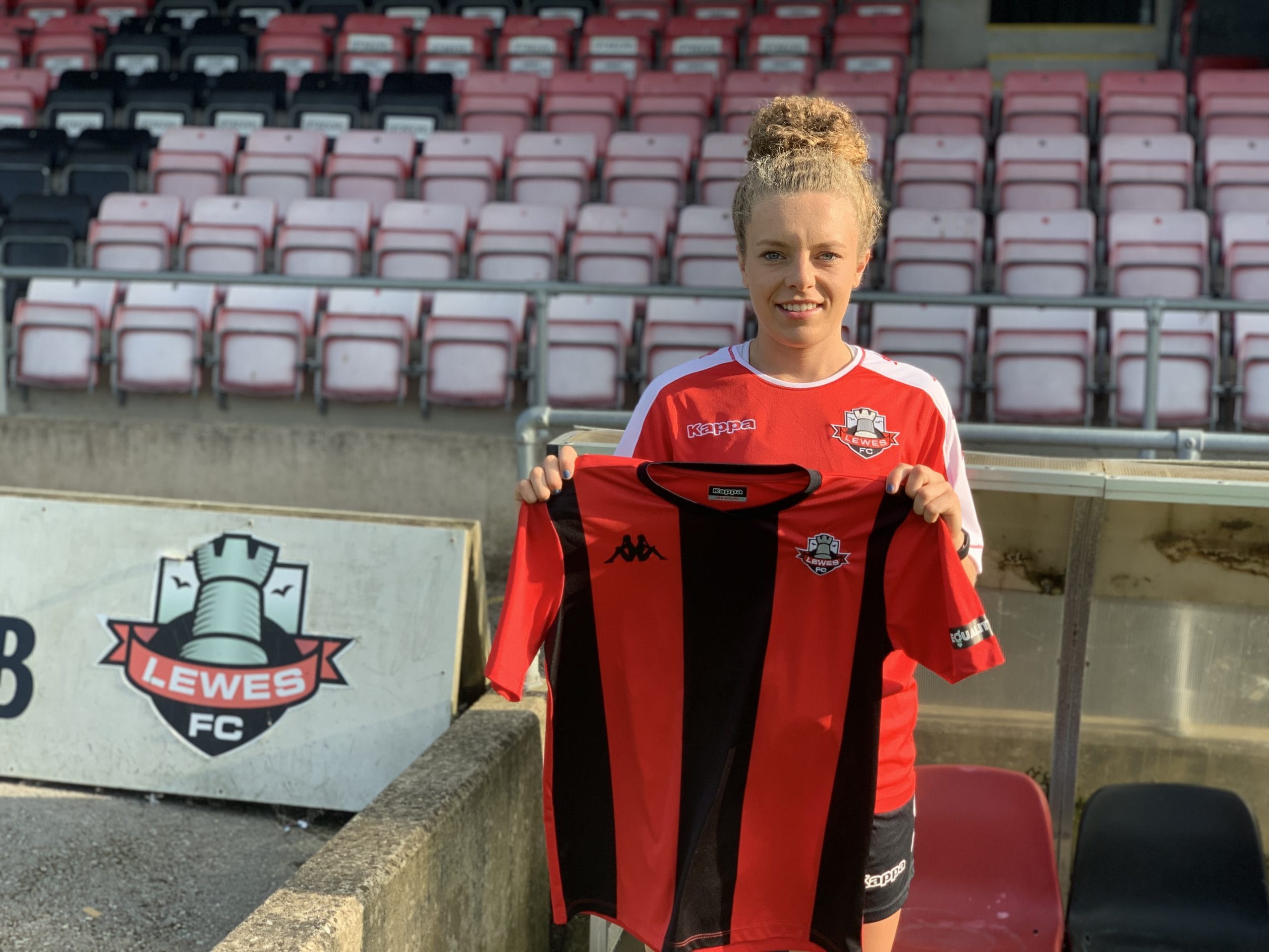 Super League midfielder joins the Rooks