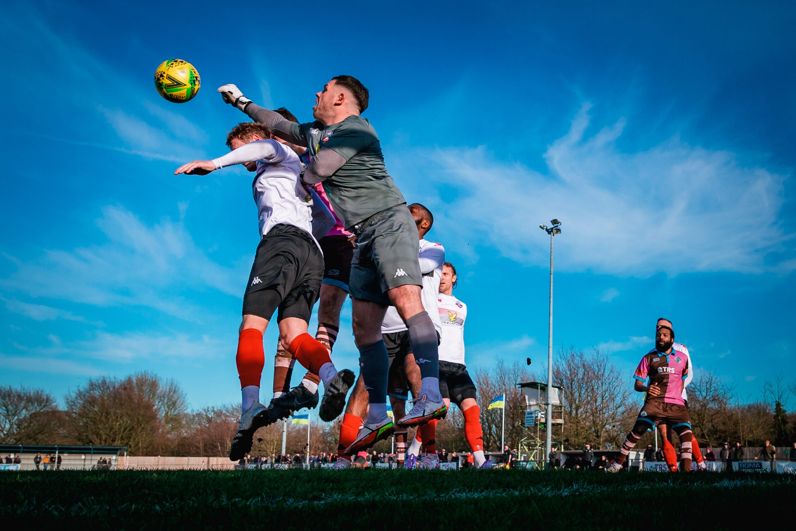 Rooks held by determined Casuals