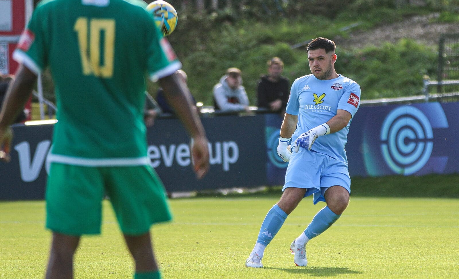 Russell praises Carey for ‘calm head’ in penalty triumph