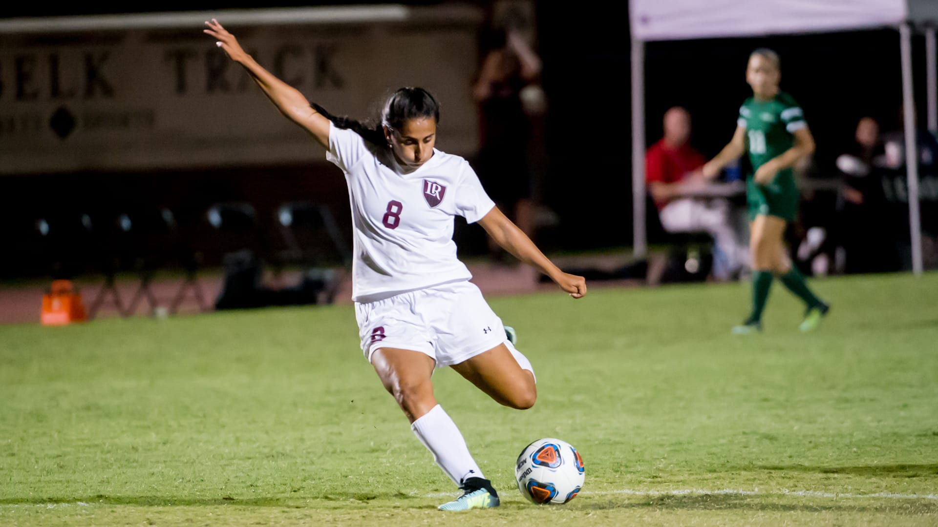 Rooks snap-up Mushtaq