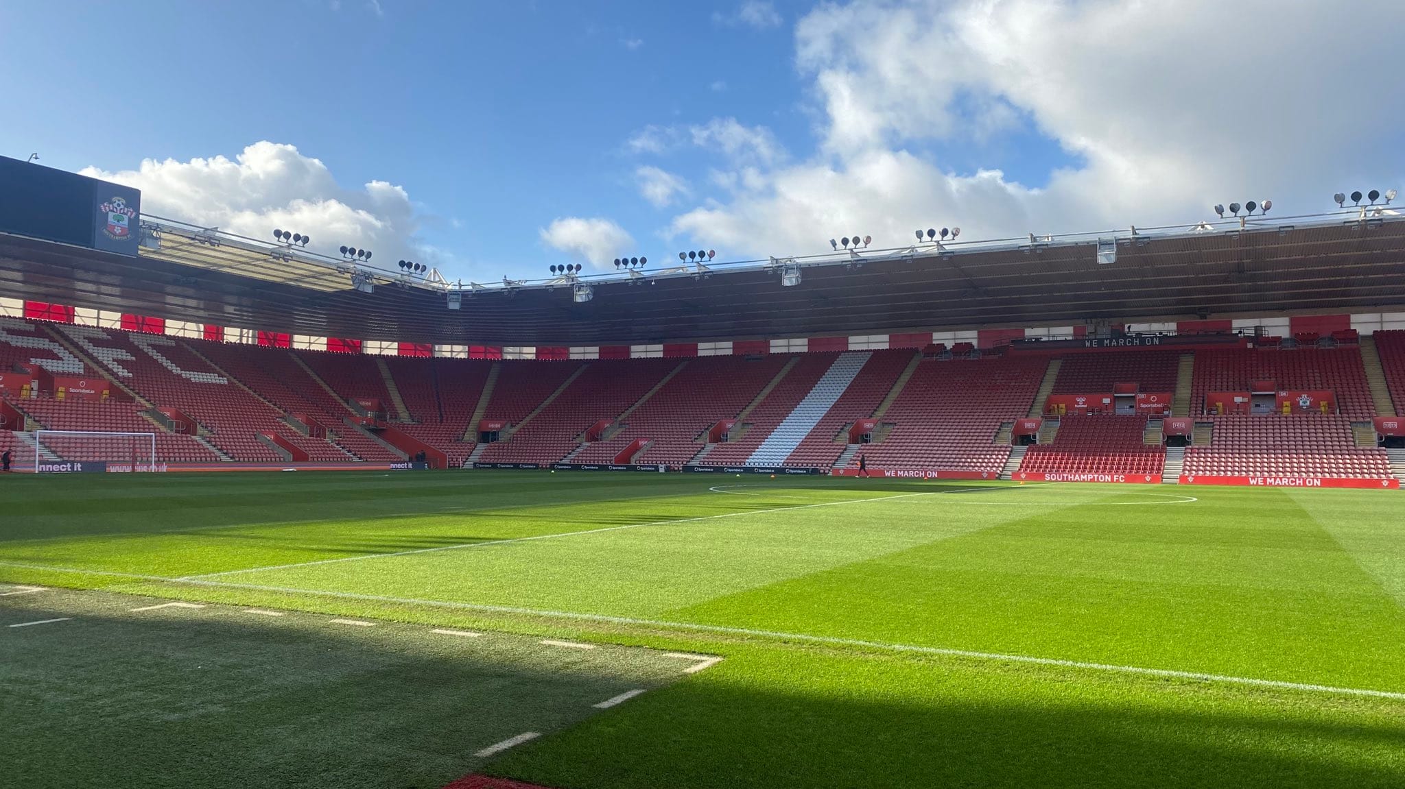 Resilient Rooks edge Saints