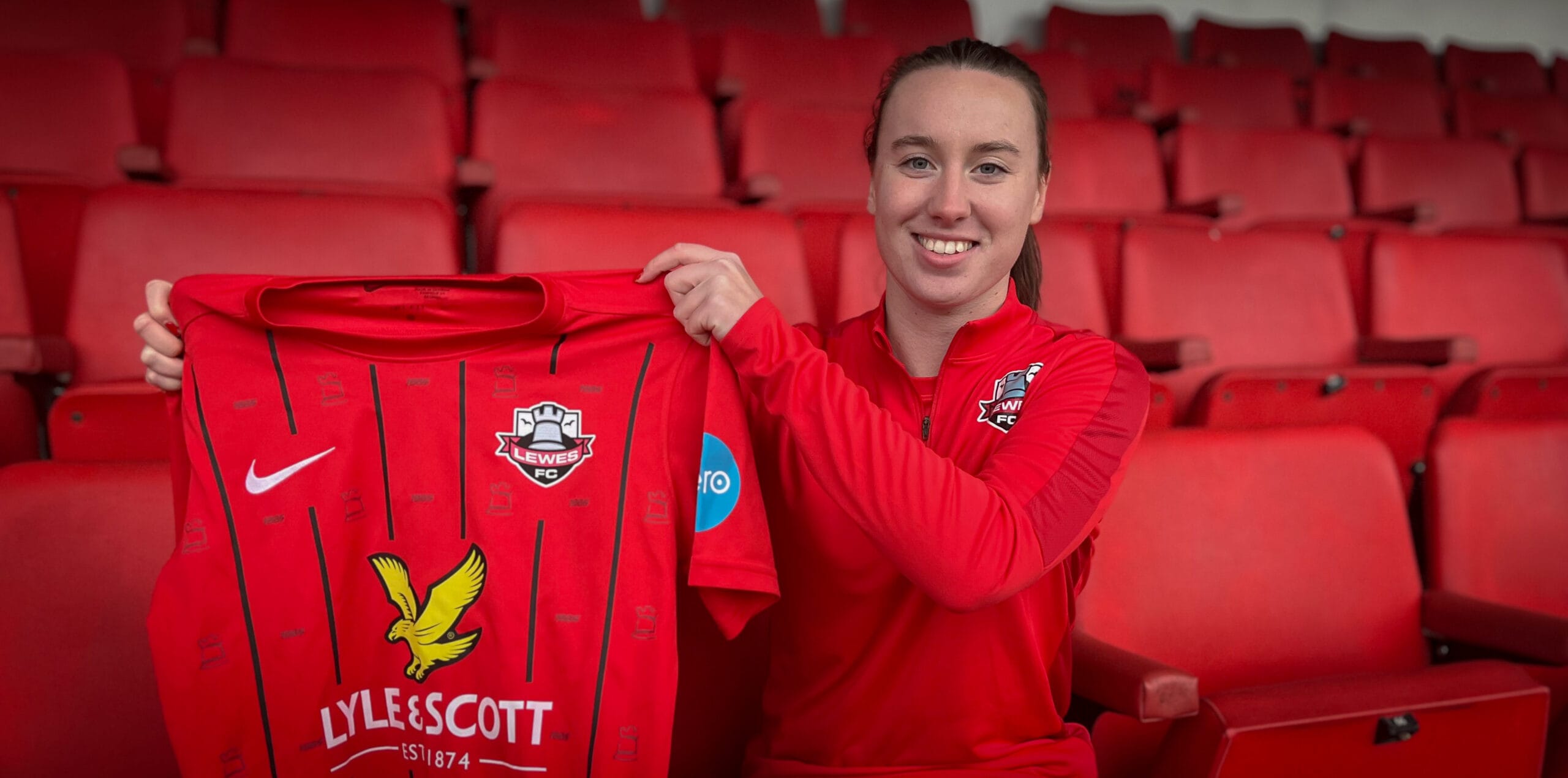 Aimee Claypole loaned in