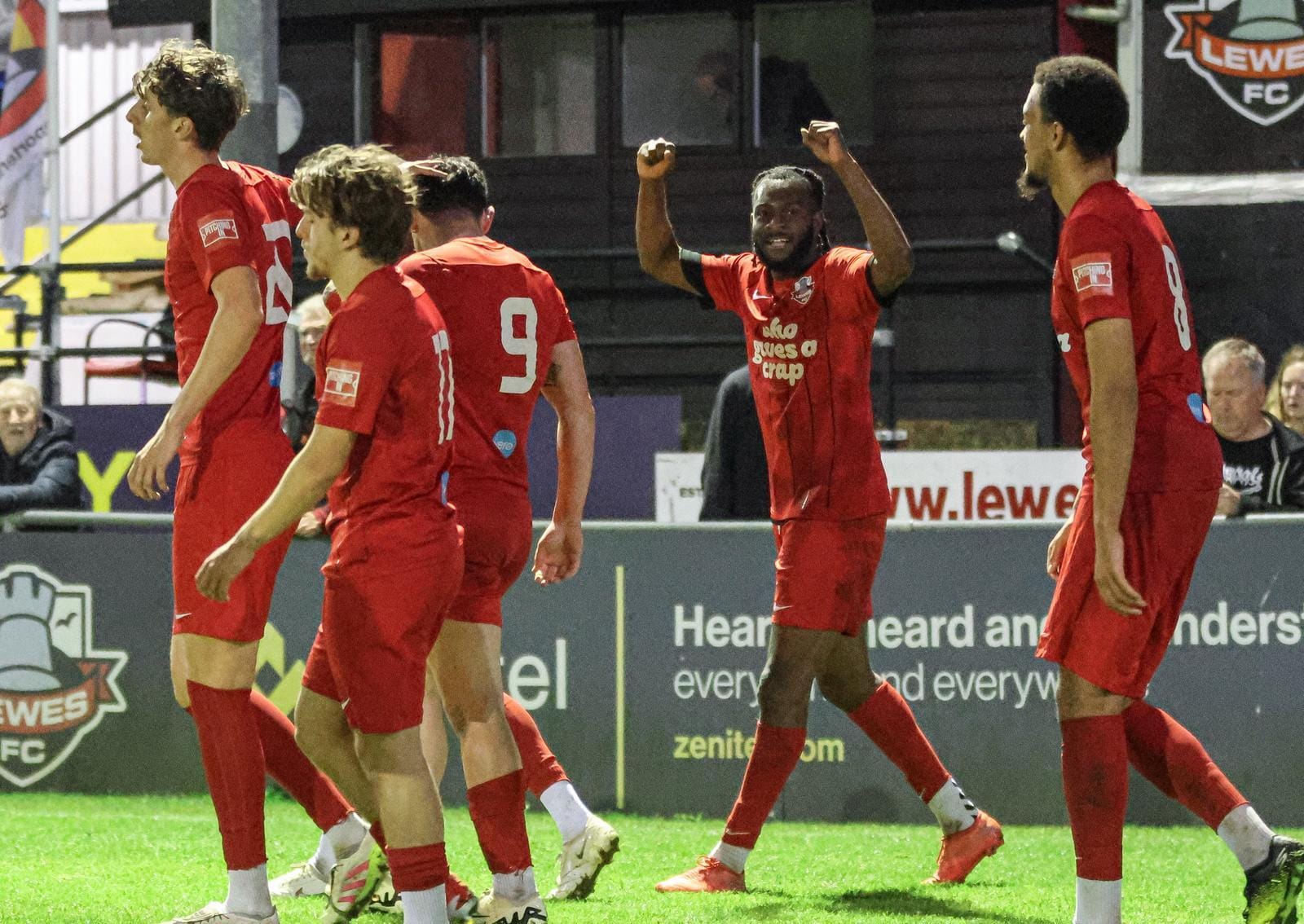 Taylor-Crossdale joins the Rooks