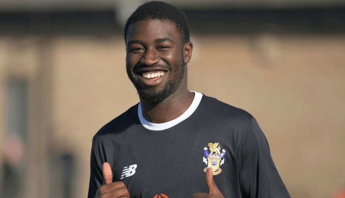 Left back Kpakpé joins Lewes